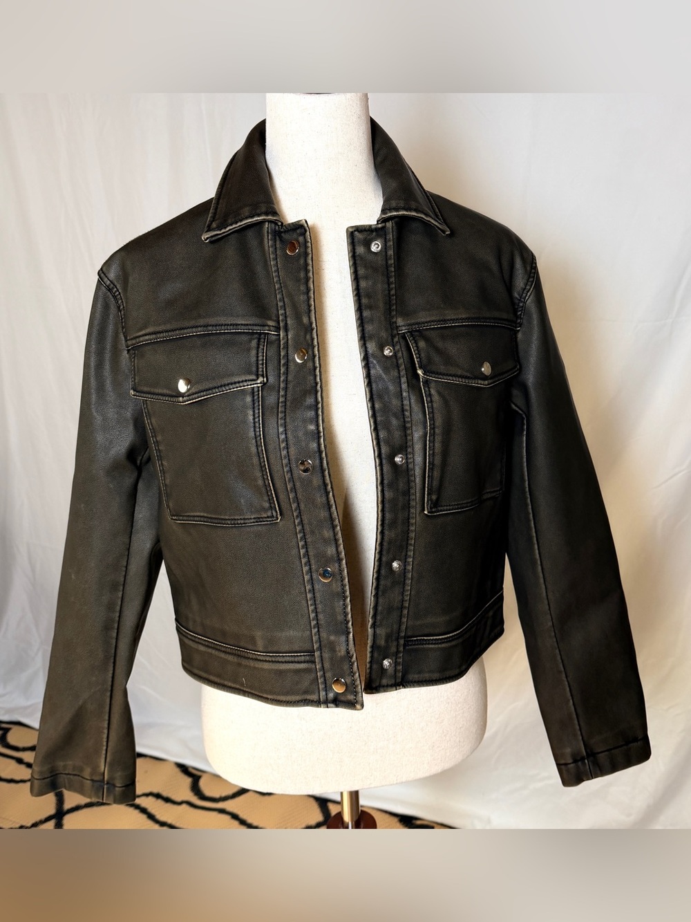 Tahari Black Faux distressed Leather Cropped Utility Jacket‎ NWOT biker girl